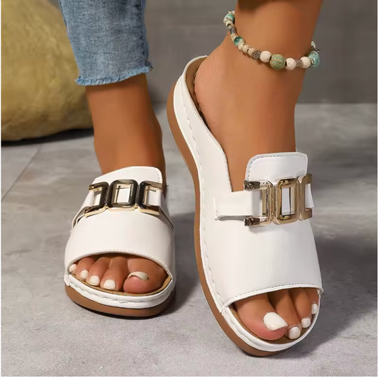 ELARA | |  ORTHOPEDIC SANDALS
